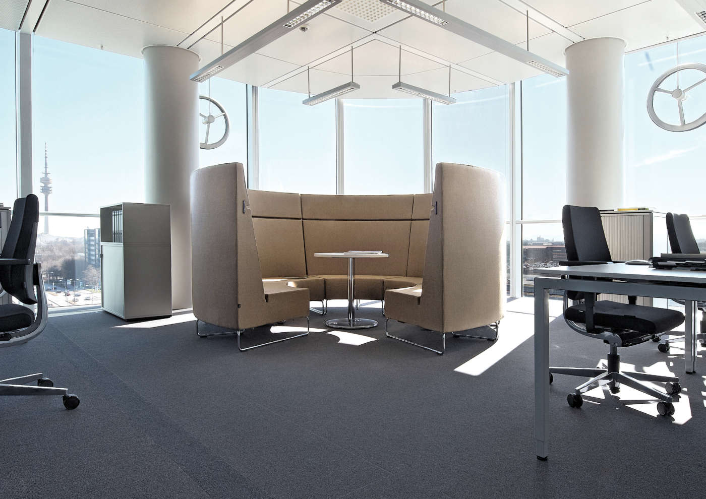 VS | Office furniture for the office living space